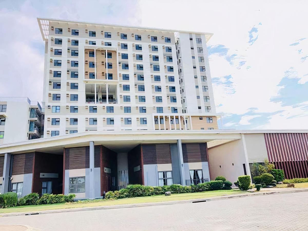 Soltana Nature Residences Condominium Lapu-Lapu City Bagian luar foto